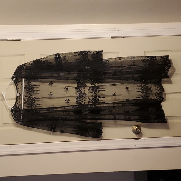 mi omi Tops - Lacey Black Beach cover up